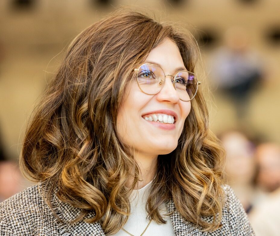 Dr. Lena Leffer